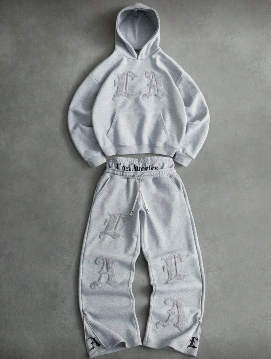 Grå hoodie och sweatpants set