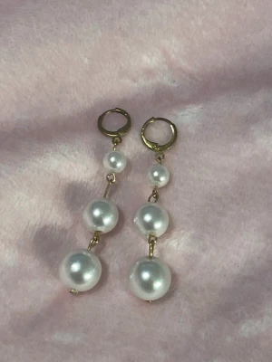 Guld Pärl örhängen hängande - Helt nya