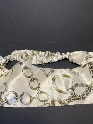  Håraccessoarer  - Går att köpa separat också