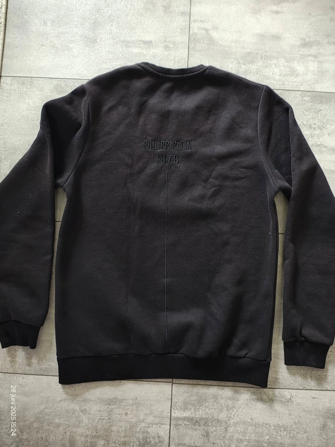 Svart sweatshirt med döskalle från Philipp Plein - 1