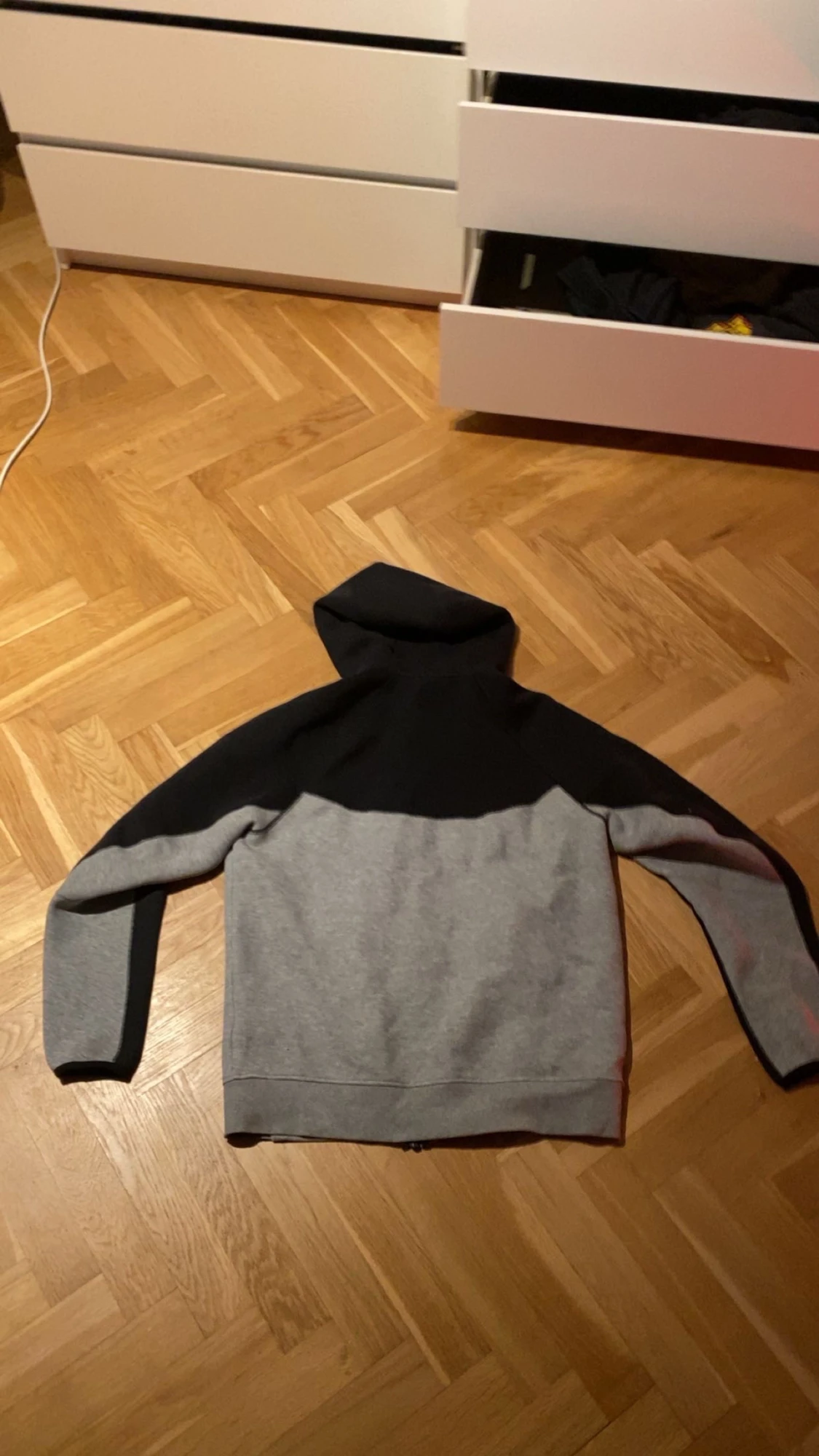 Nike tech fleece. - 1