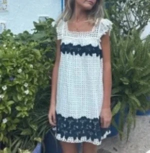 Klänning - Ny, storlek m 