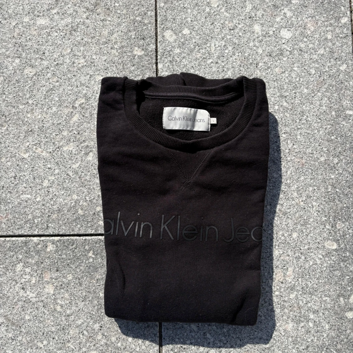 Svart sweatshirt från Calvin Klein Jeans - 2