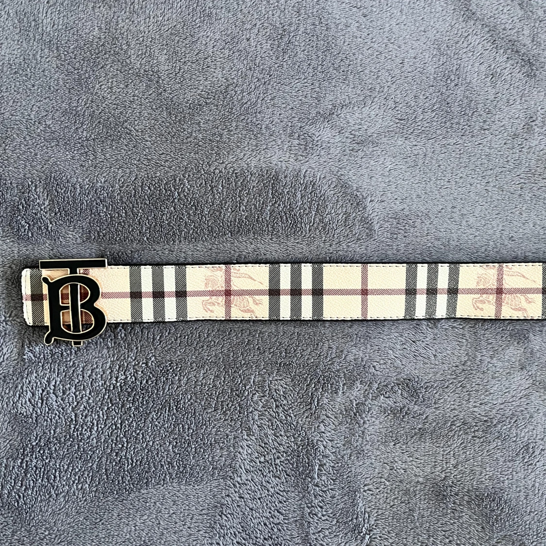 Burberry bälte  - 2
