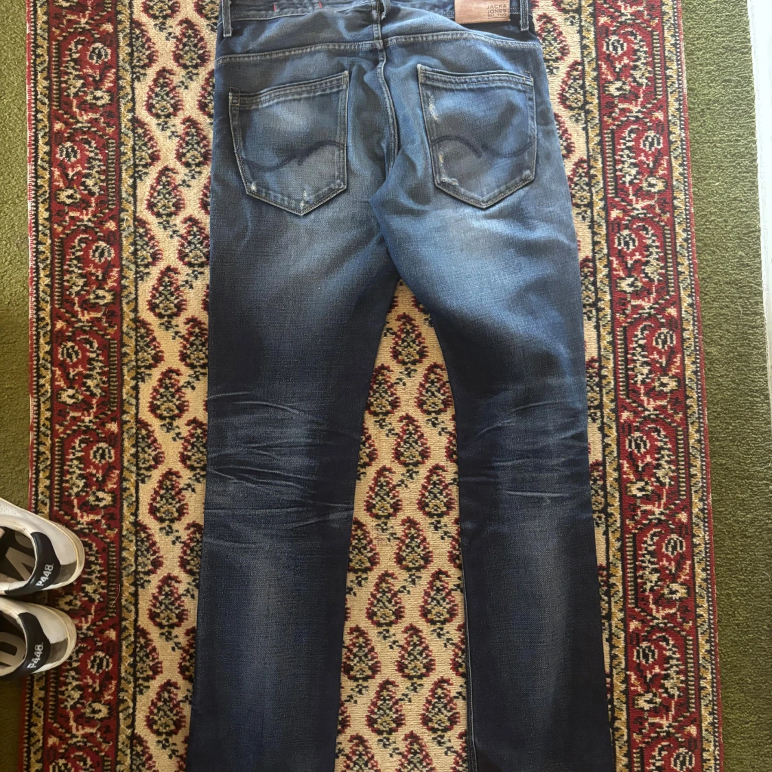 Blå selvedge jeans med otroligt fet wash - 3