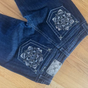 Miss me jeans  - Skit snygga, aldrig använda! Storlek 29. Mörkblåa med ljusa sömmar 
