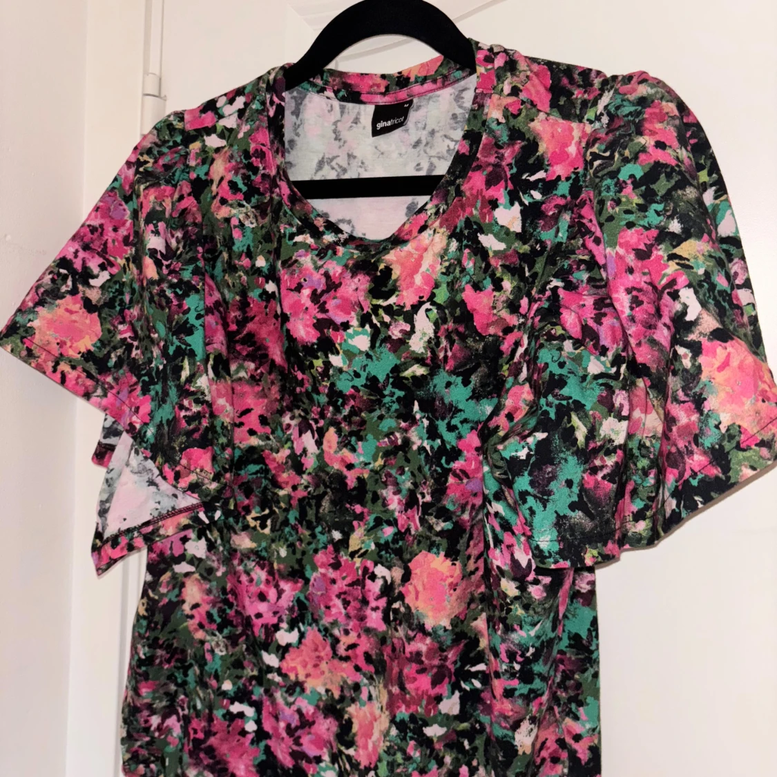 Blommig blus från Gina Tricot - 2