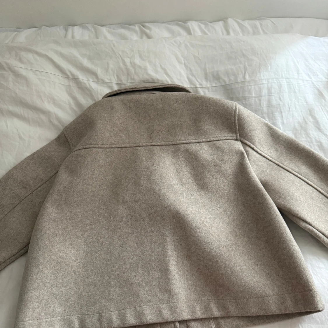 Beige overshirt från Zara - 2