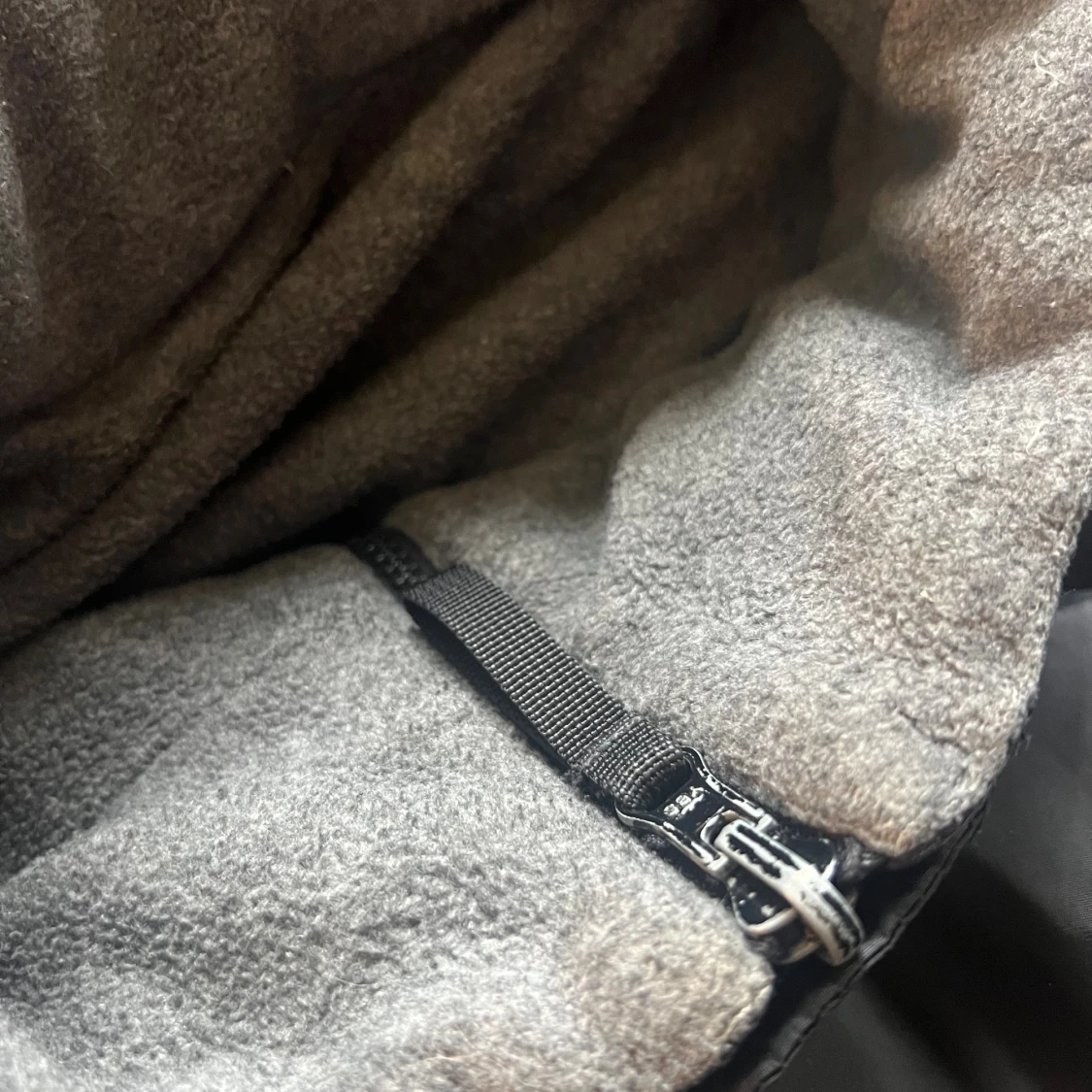 Svart dunväst från Grizzly XXL - 3