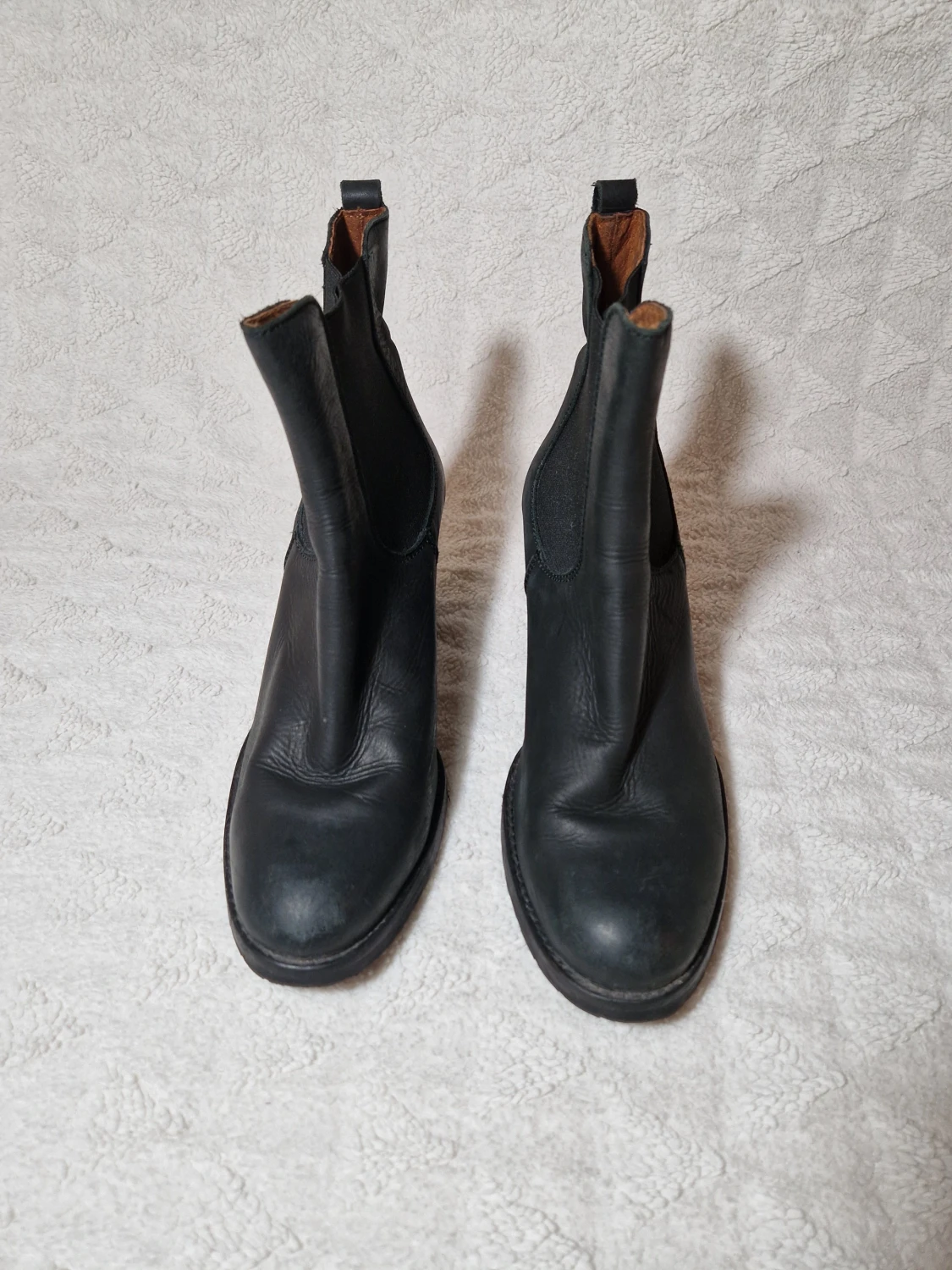 Svarta chelsea boots med klack - 1
