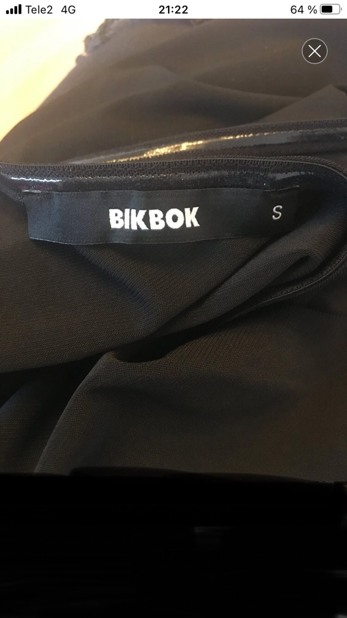 Svart omlott offshoulder topp Bik Bok - 5