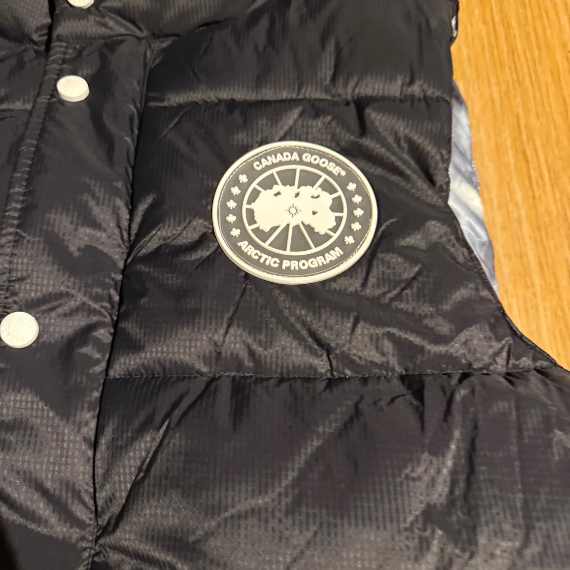 Svart dunväst från Canada Goose - 1