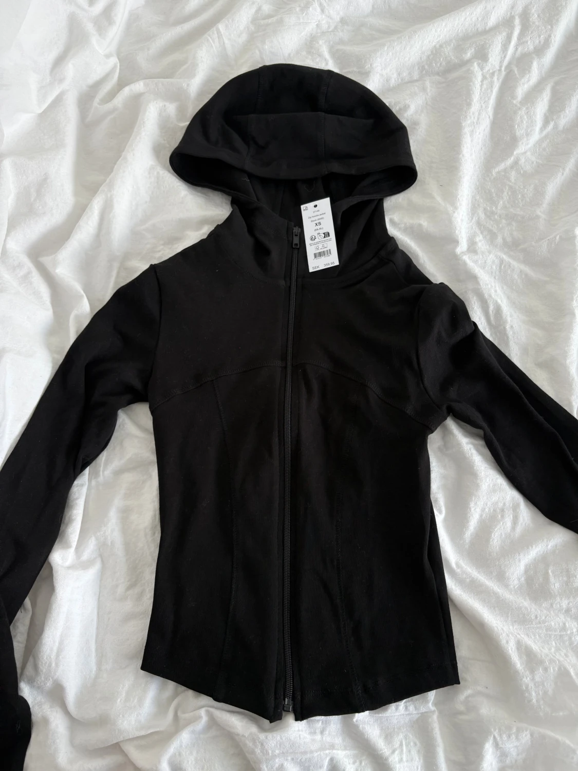 Ny yoga jacka från Gina Tricot - 1