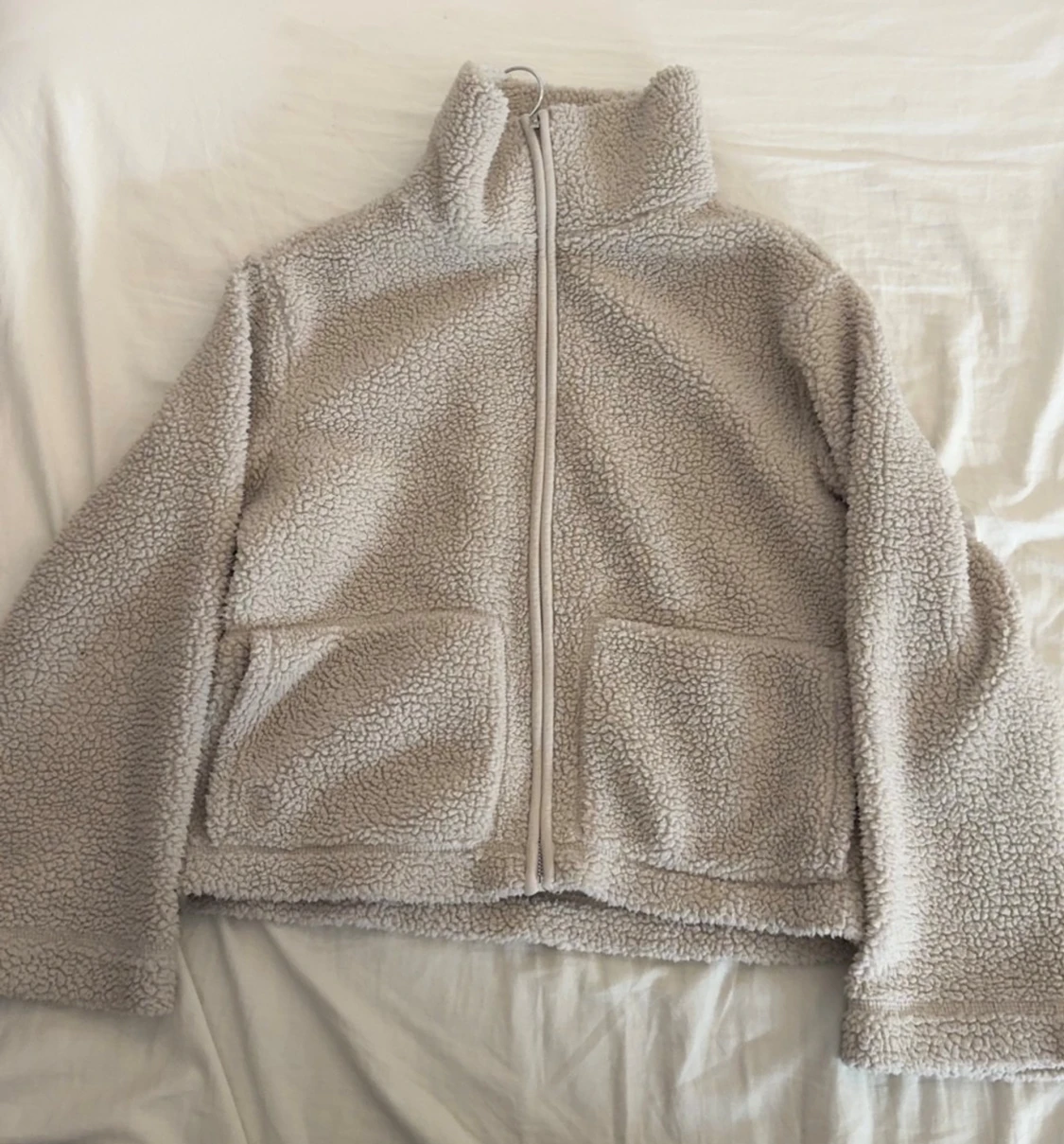 Beige teddyjacka från 157, storlek S