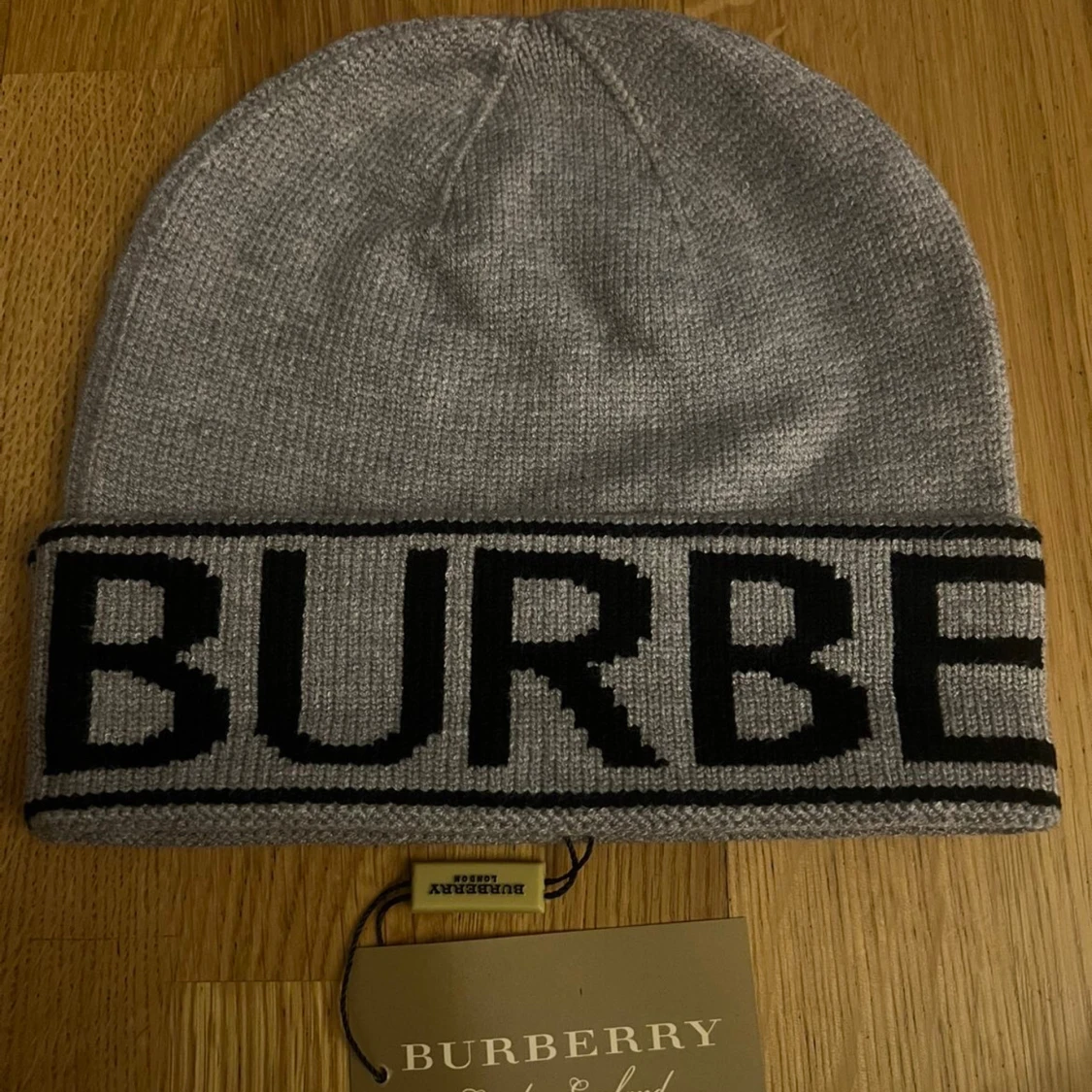 Burberry Mössa