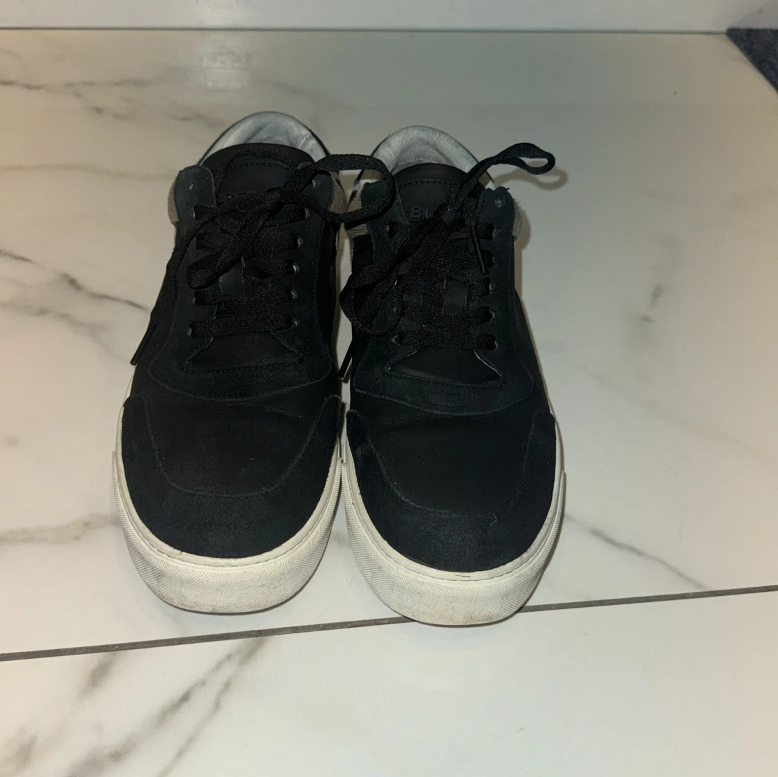 Burberry sneakers med rutigt mönster - 1