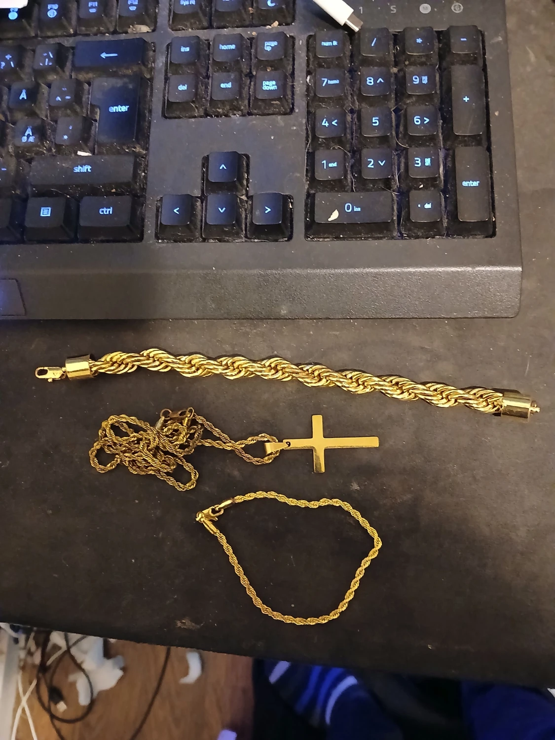 Guld  halsband och armband set