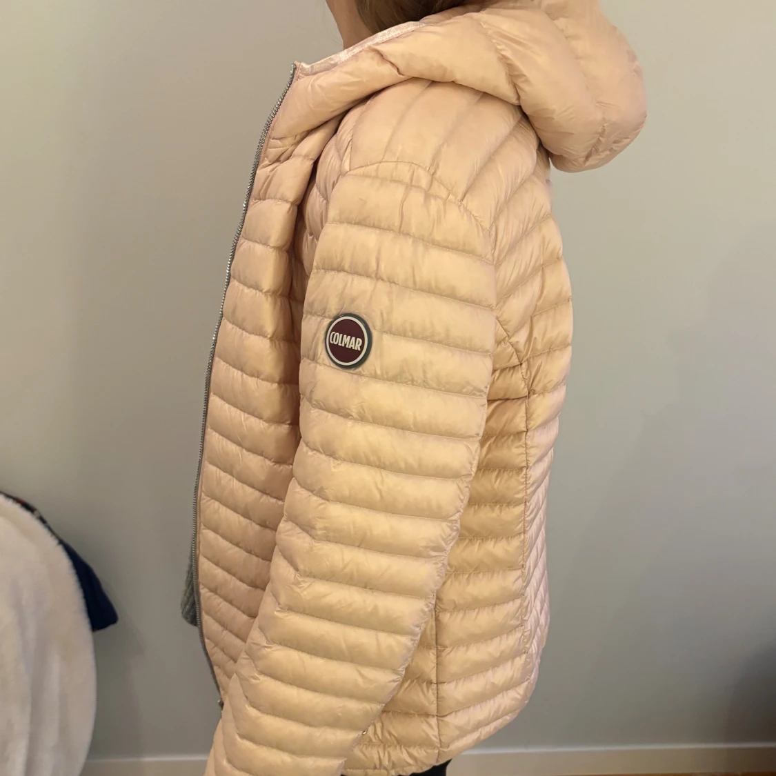 Ljusrosa pufferjacka från Colmar - 4