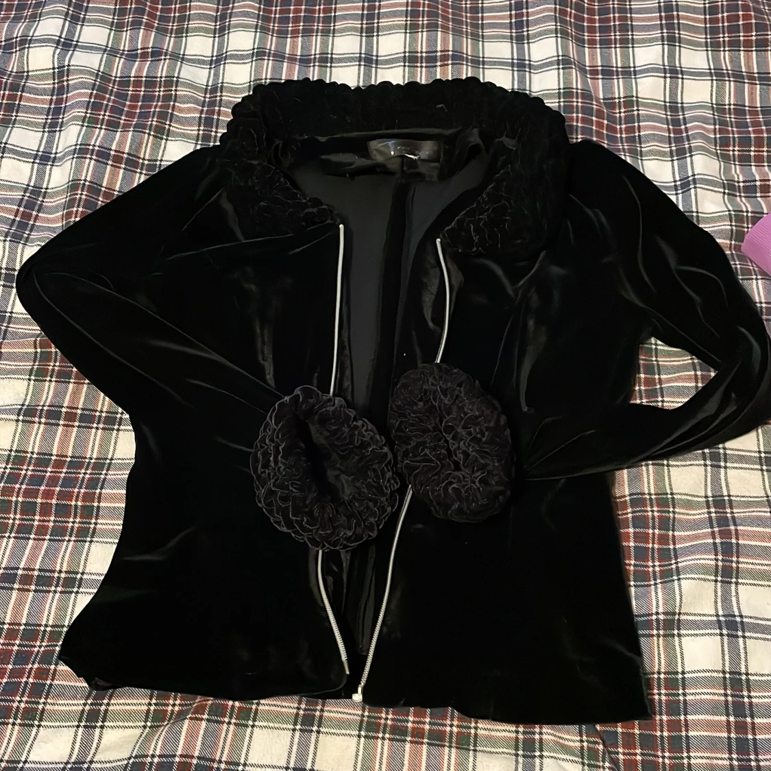 Svart sammet kavaj från Talace