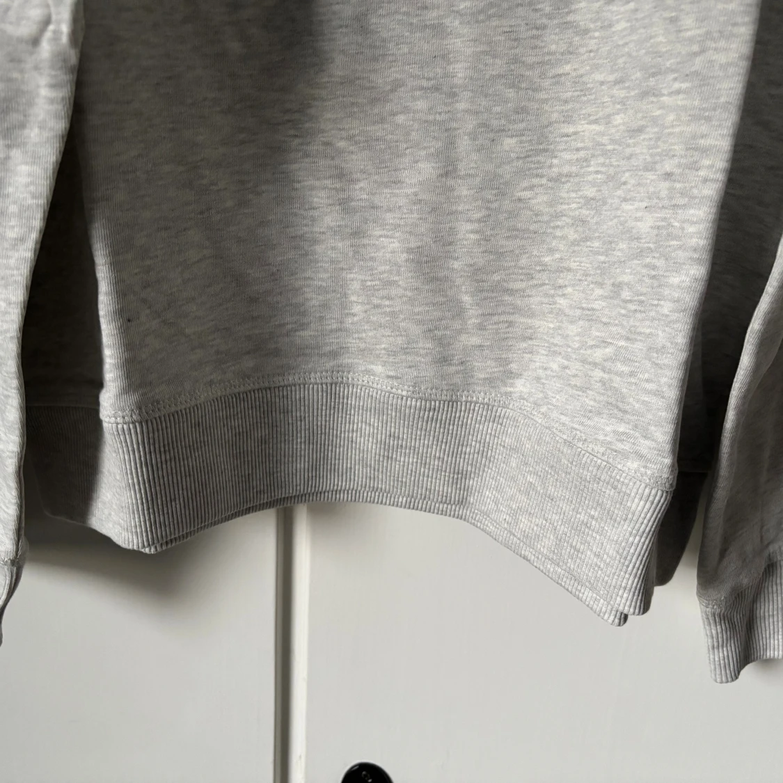 Grå sweatshirt från Jack & Jones - 1