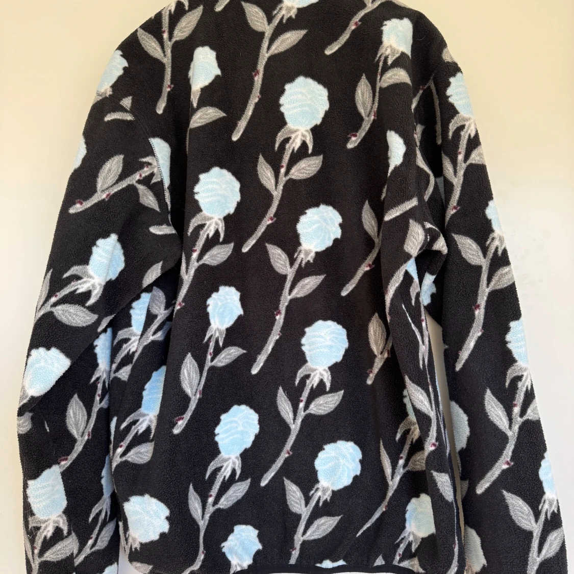 Streetwear Blommig fleecejacka från HUF - 1