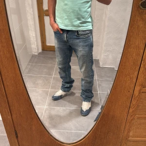 Replay jeans  - Ett par snygga byxor från Replay i storlek W29 L32 i modellen Rocco 