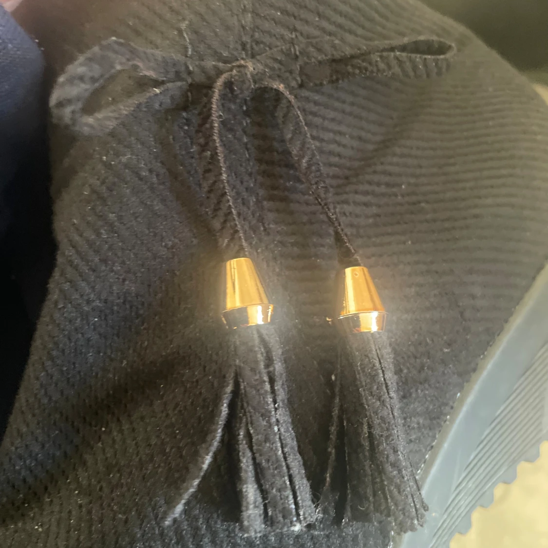 Svarta boots med kilklack!  - 4