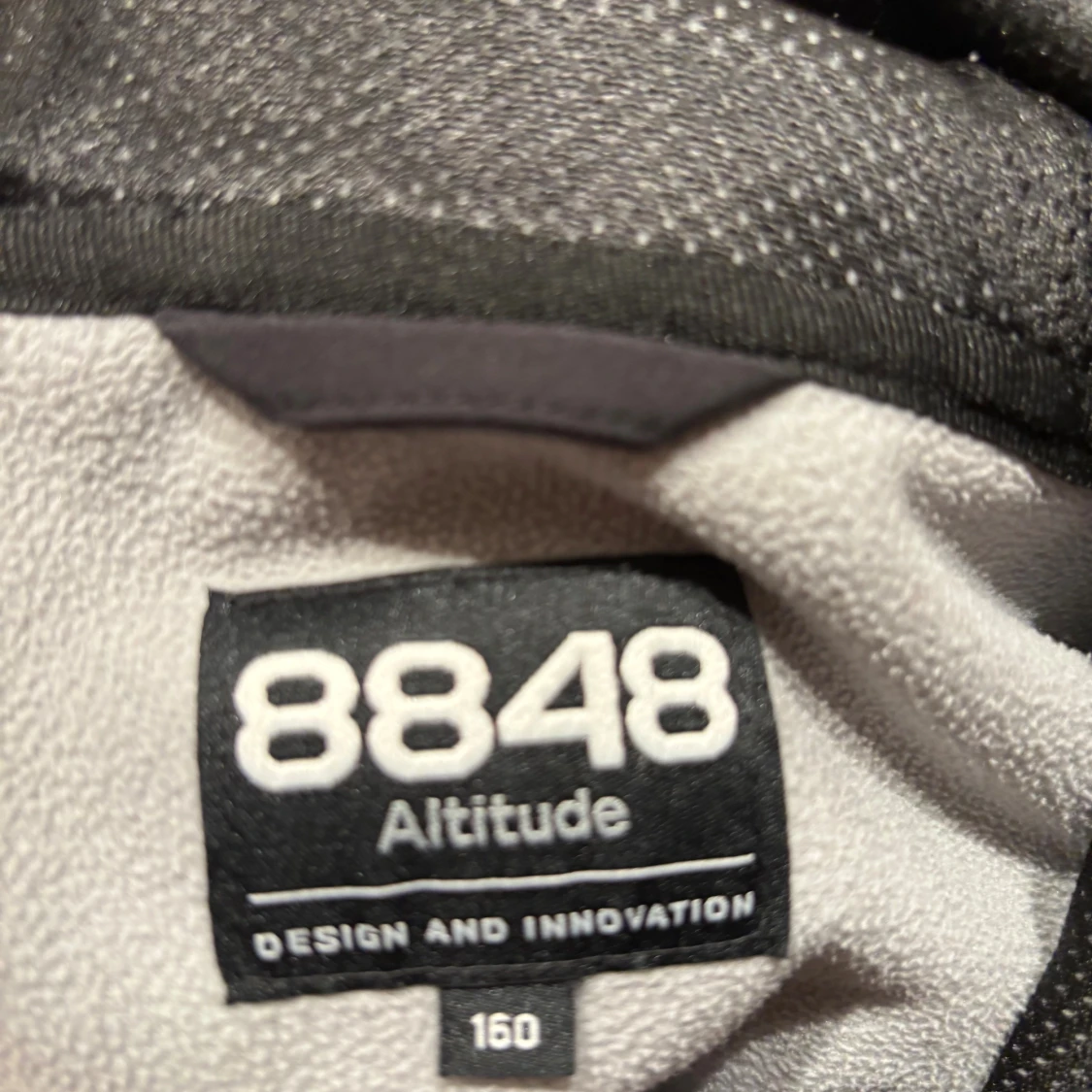 Svart skidjacka från 8848 Altitude - 2