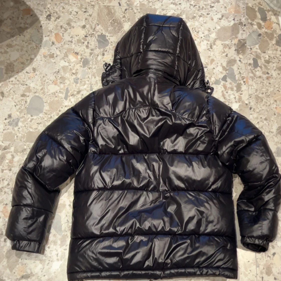 Svart glossy pufferjacka från Polo Ralph Lauren - 2