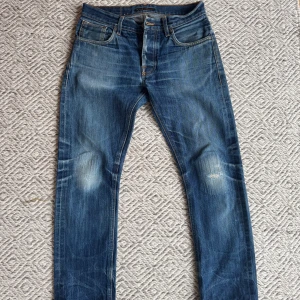 Selvage Nudie jeans - Selvage Nudie jeans - Modell: Grim Tim - Storlek: W30/L30(uppsydda en bit) - skick: 9/10 - Nypris runt 3000kr