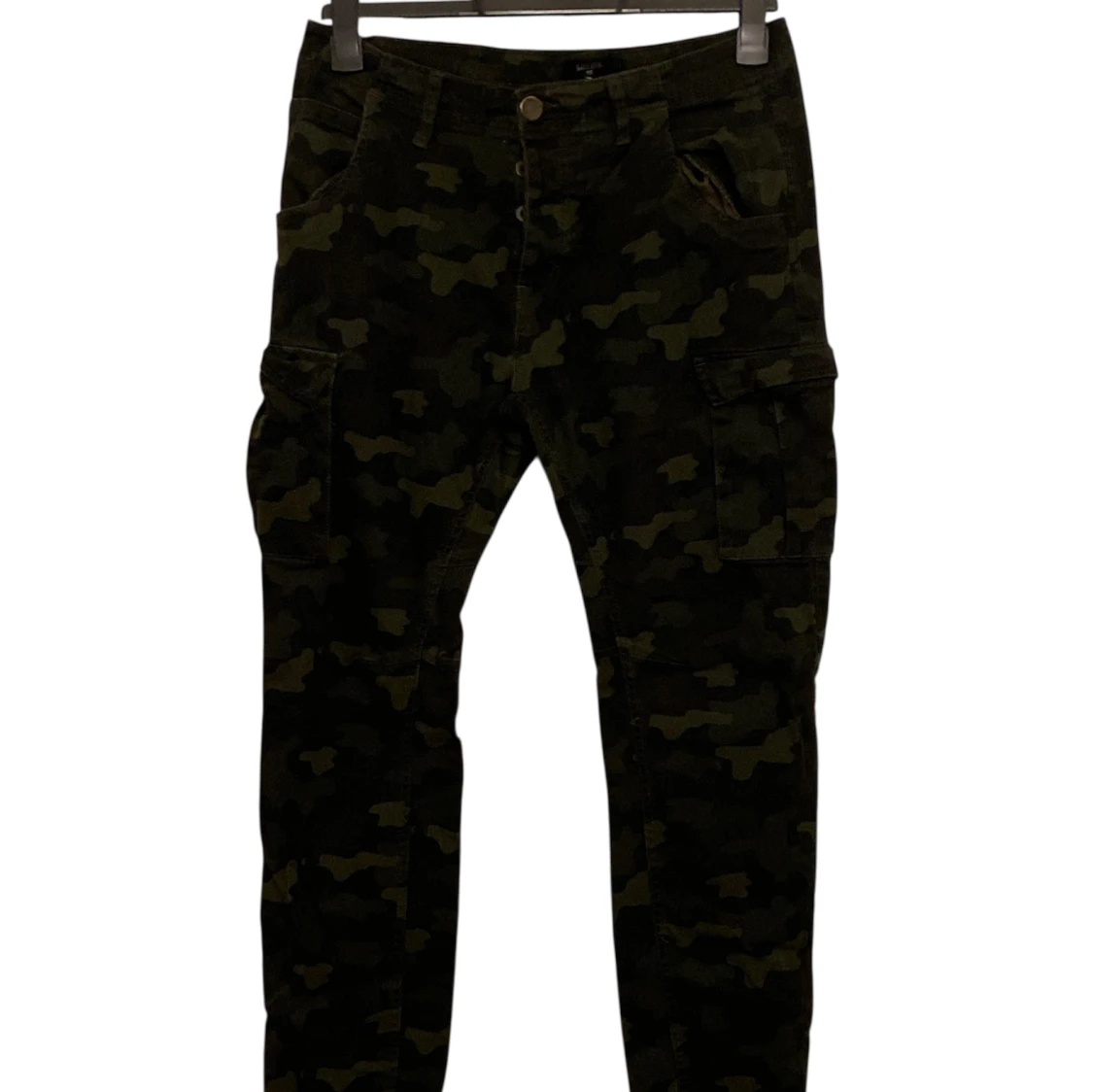 Camouflage cargopants från Saligia - 1