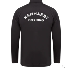 Hammarby boxning helzip - Riktigt fet zip från barabajare shoppen. Använd 2 gånger. Perfekt för träning eller vardag. Storlek S. Passar från cirka 180-186. Skriv för mer frågor eller funderingar.