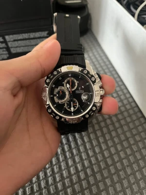 Festina tour de France 2011 - En klocka jag har hemma och ej använder längre bra skick syns ej användning och vi kan fixa ett bra pris för detta 