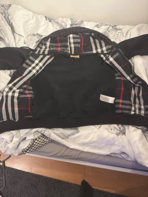 Burberry Tröja - En fin Burberry tröja  