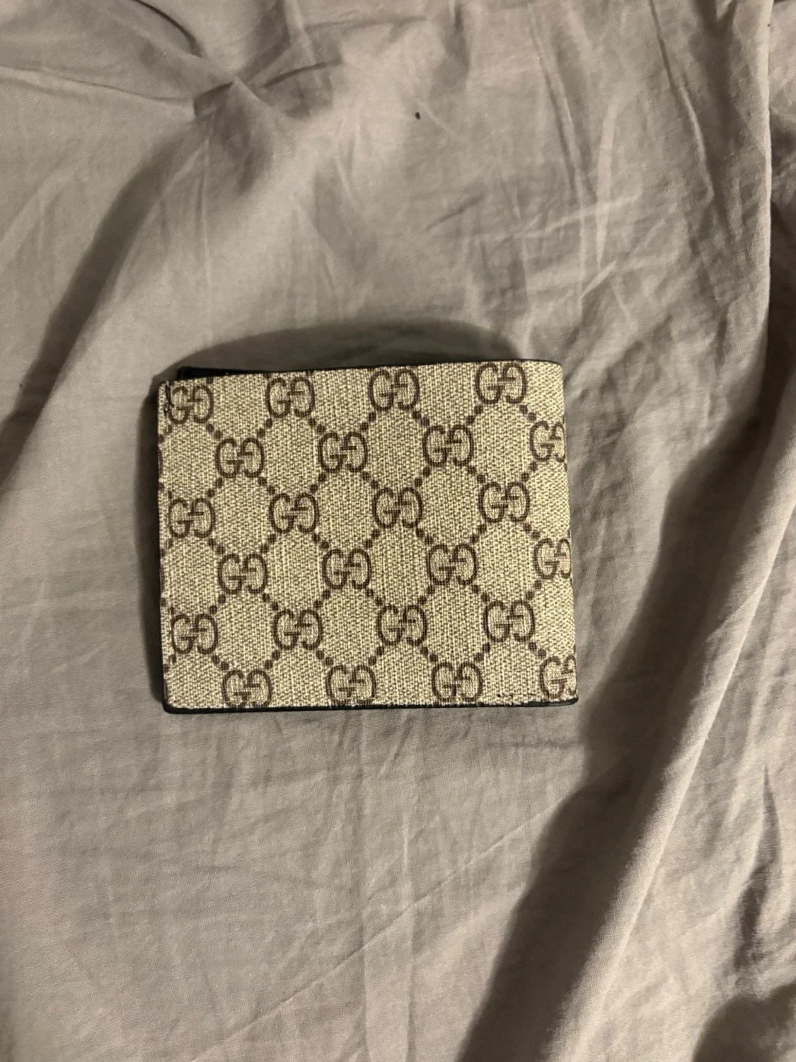 Gucci plånbok med GG-mönster