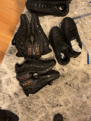 Svarta Nike Air Max sneakers - Helt nya storlek 42/41