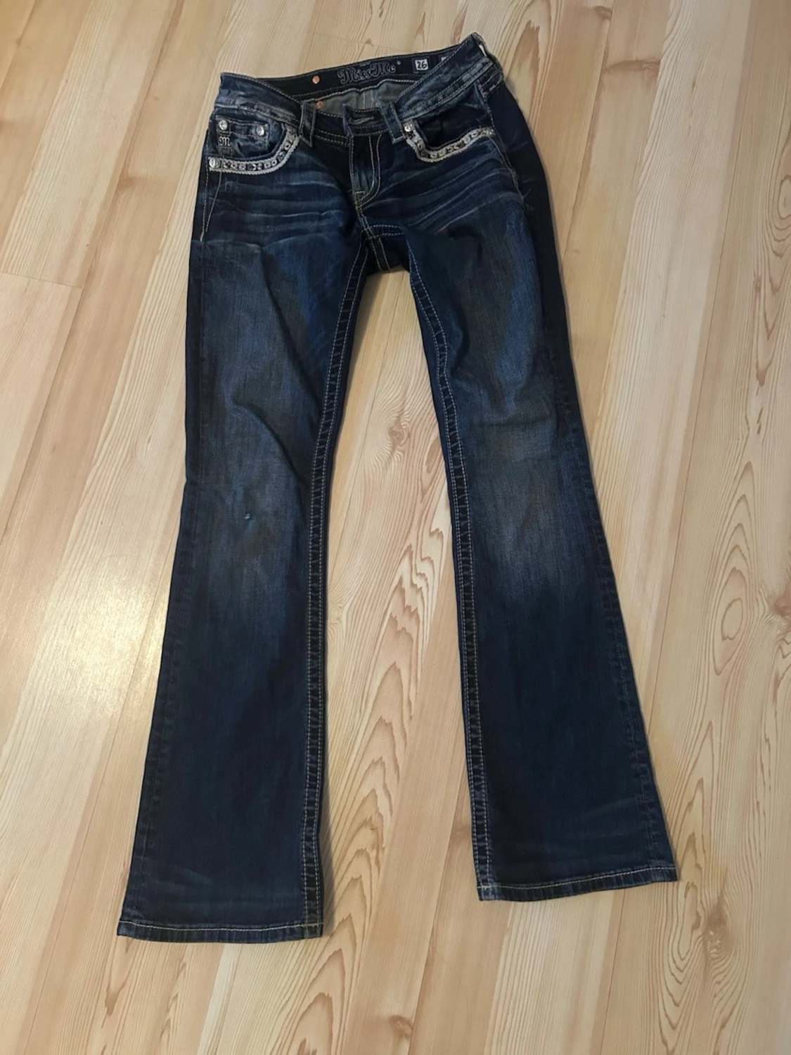 Miss Me bootcut jeans med broderi