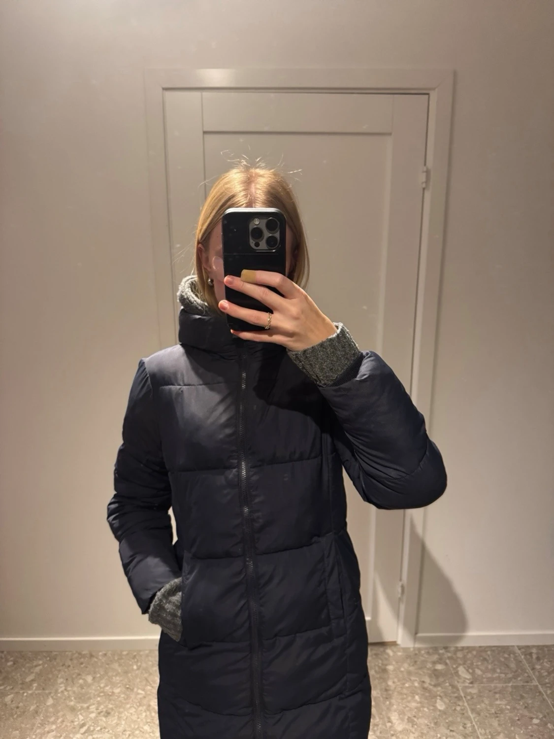 Mörkblå dunjacka  - 1