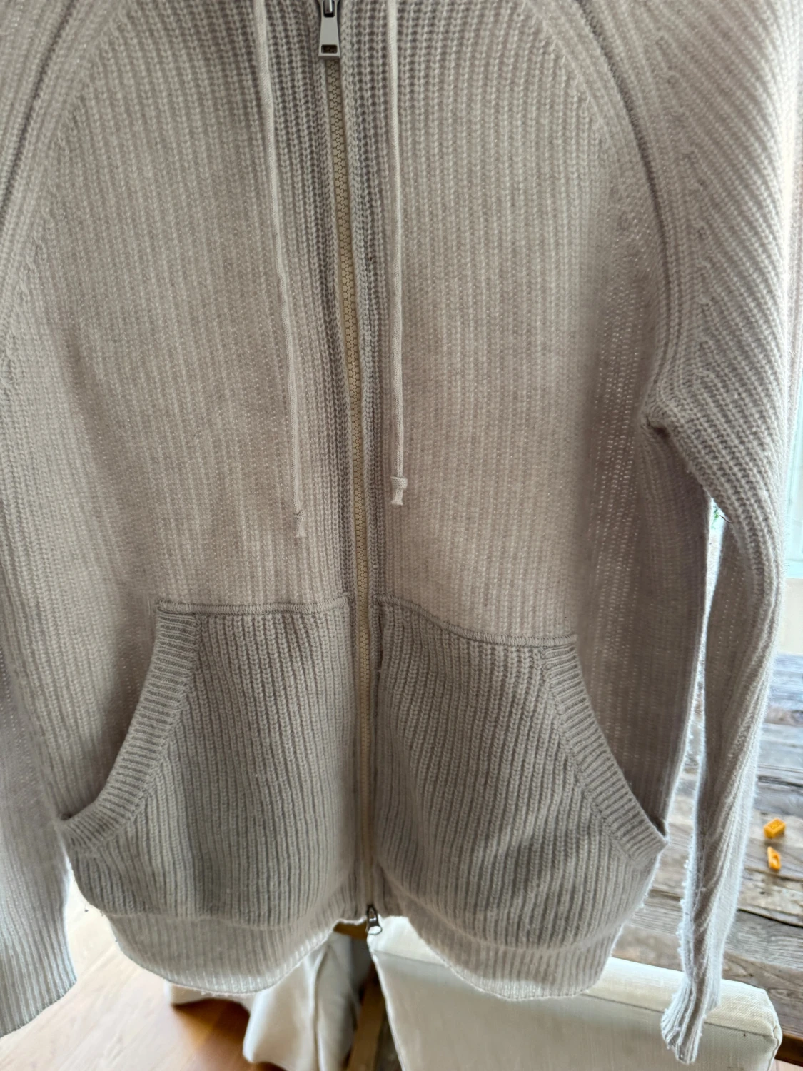 Beige hoodie i kashmirblandning Paul Taylor - 2