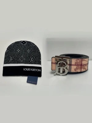 Lv mössa + burberry bälte - Helt nya justerbara 