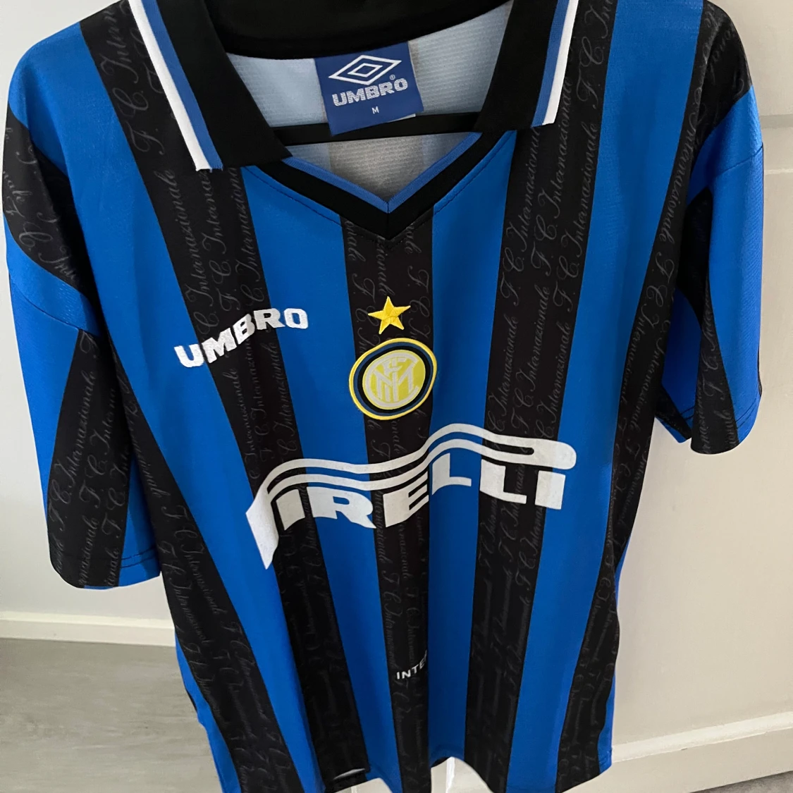 Inter Ronaldo 10 Umbro fotbollströja M - 1