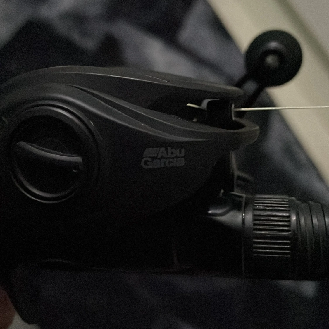 Abu Garcia Baitcasting Reel med reservdel - 1