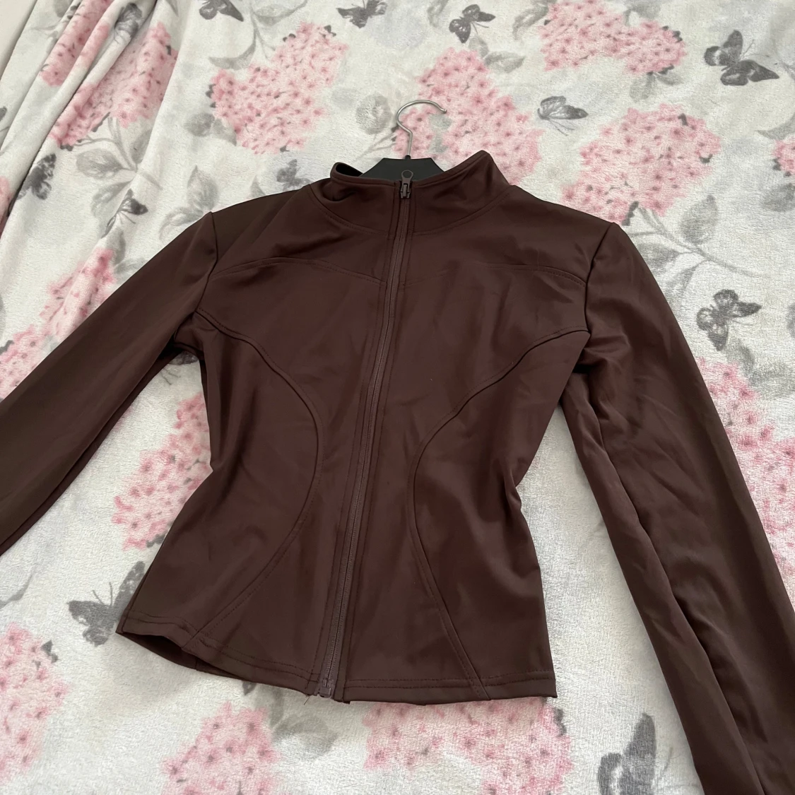 Brun träningsjacka  - 1