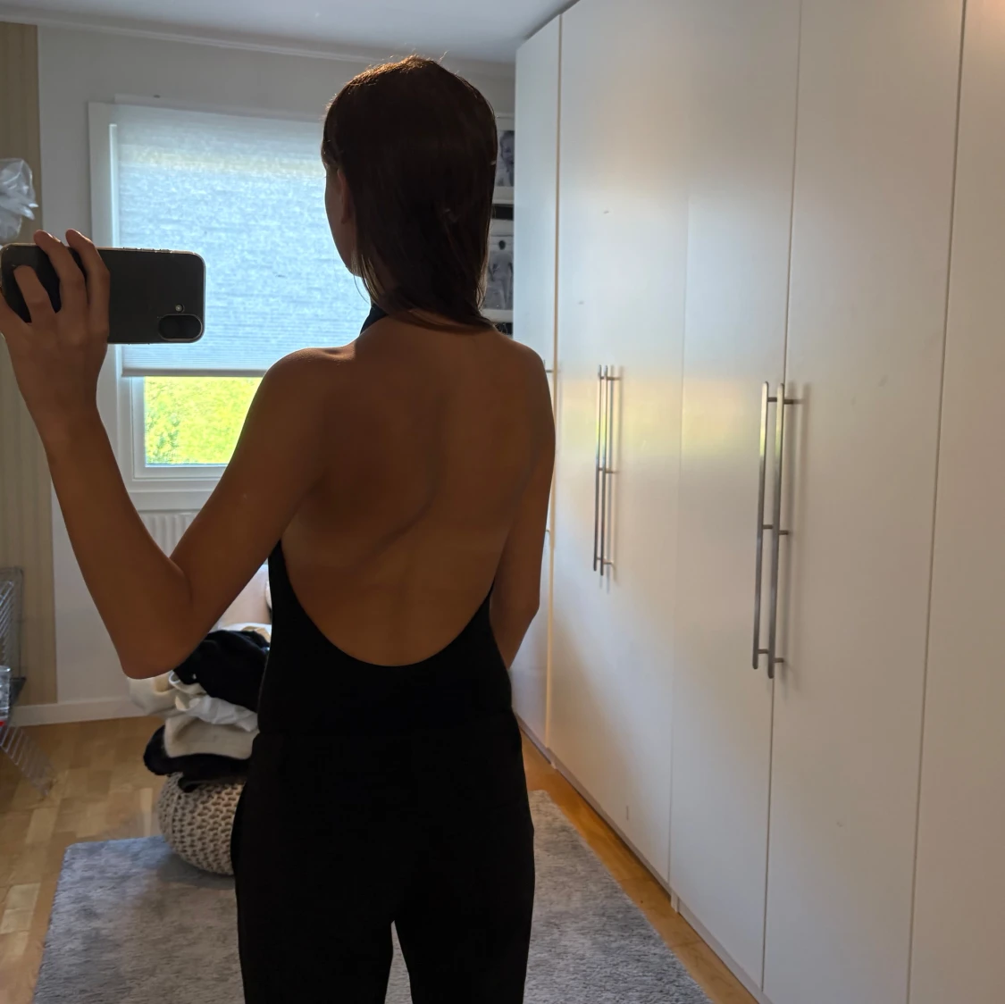 Svart halterneck body med öppen rygg - 1