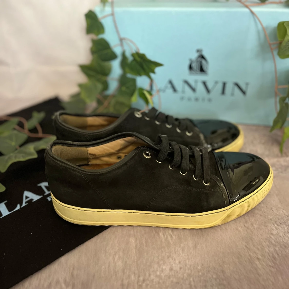 Lanvin Sneakers – Svart mocka & svart lack | Strl 9 (EU 43) - 2