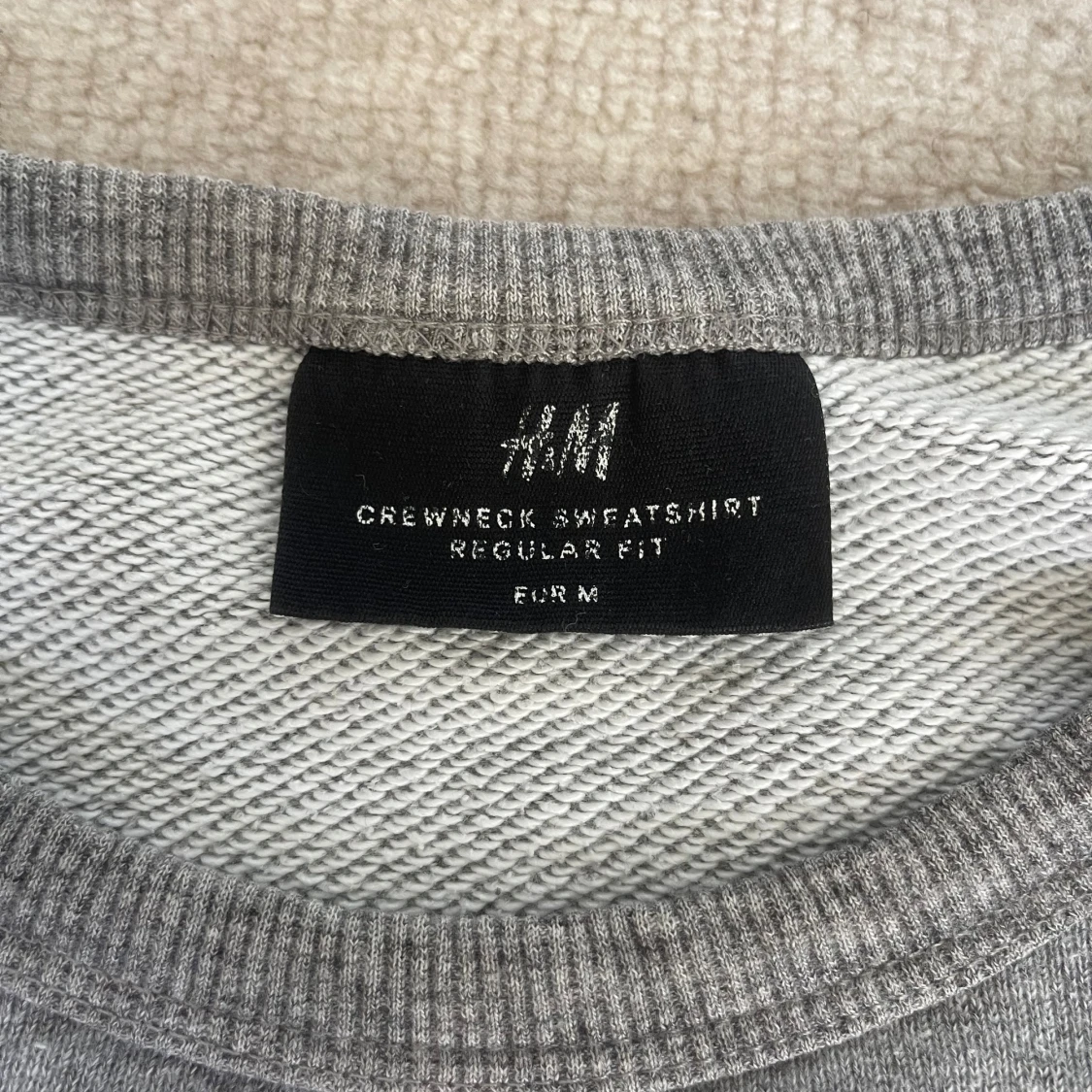 Grå crewneck sweatshirt från H&M - 2