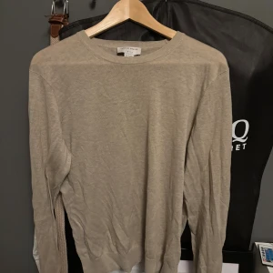 Tiger of Sweden stickad tröja - Stickad tröja från Tiger of Sweden. Perfekt skick, 1500kr nypris