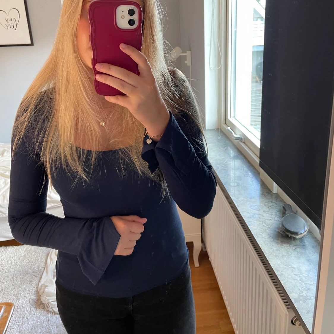 Mörkblå långärmad topp Gina Tricot