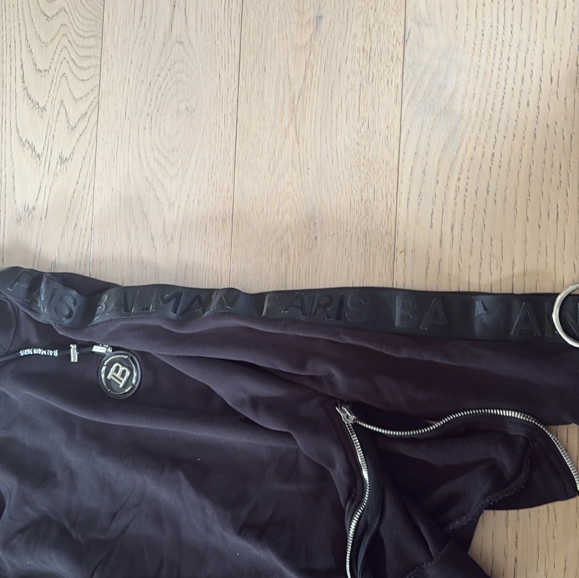 Svart hoodie från Balmain Paris - 2