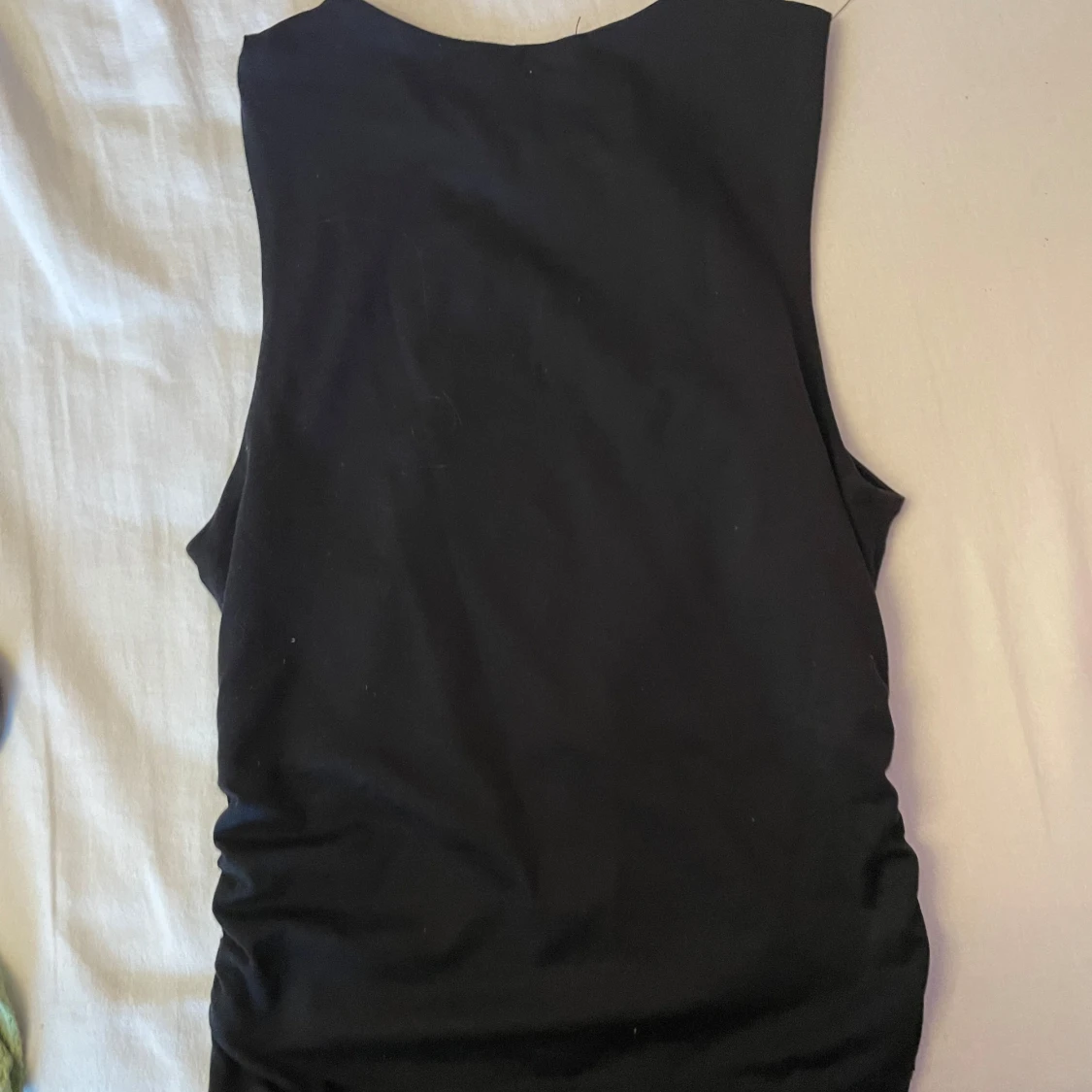 Svart ärmlös topp från SHEIN - 2